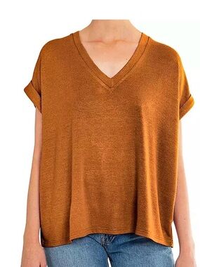 Mod Ref Short Sleeve V-Neck Top in Rust Orange